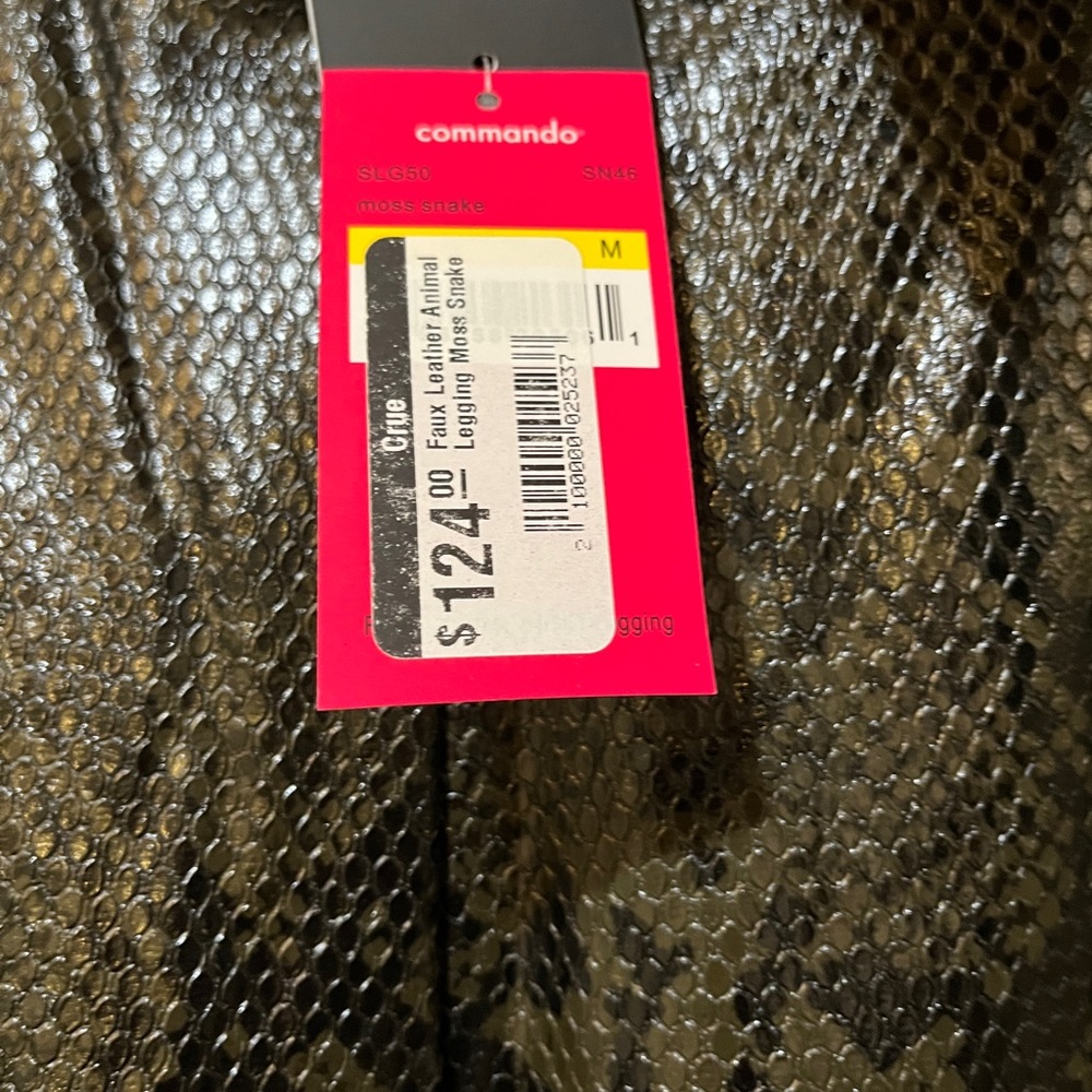 Commando Faux Leather Python Print Pants Médium NWT - Picture 2 of 4